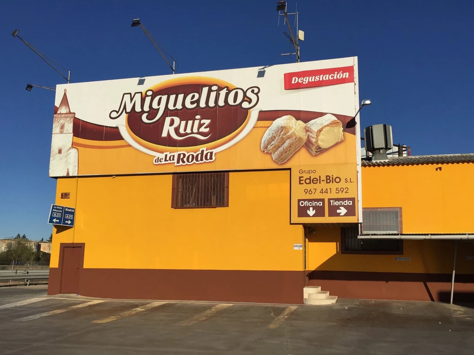 Image of Miguelitos Ruiz