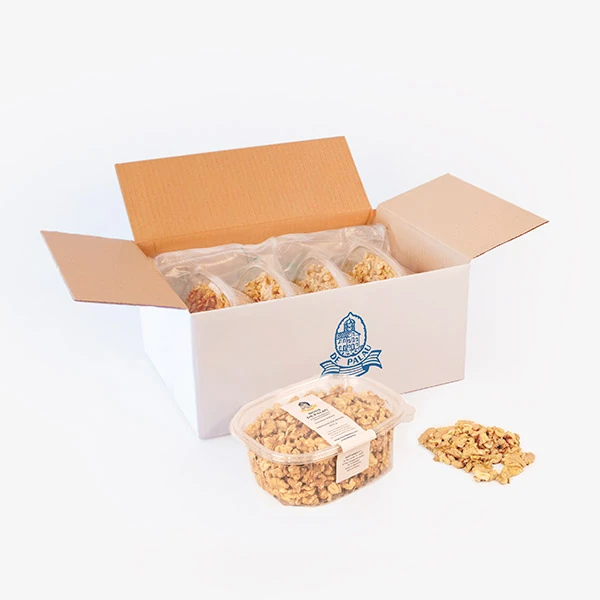 Box and tub of Nous de Palau walnut pieces